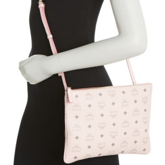 Authentic MCM logo Diamond Leather zip top clutch/Crosby❤️ - Picture 2 of 15